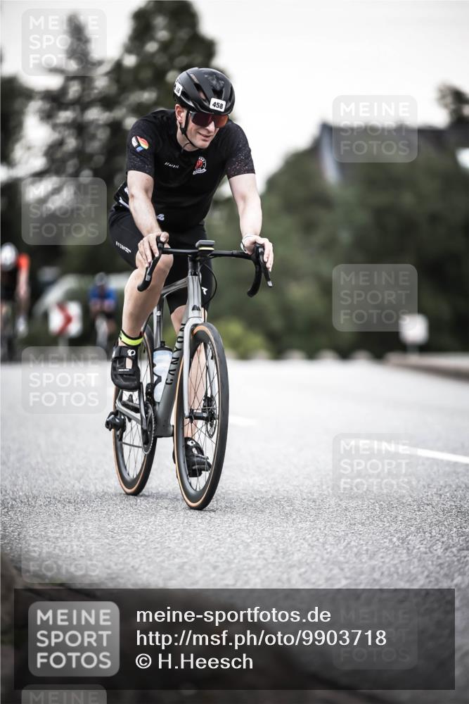 21.06.2026 - 29. Vierlanden-Triathlon H.Heesch http://msf.ph/oto/9903718 21.06.2026 10:17:45 Radfahren 63, 428, 458, 471, 475 meine-sportfotos.de