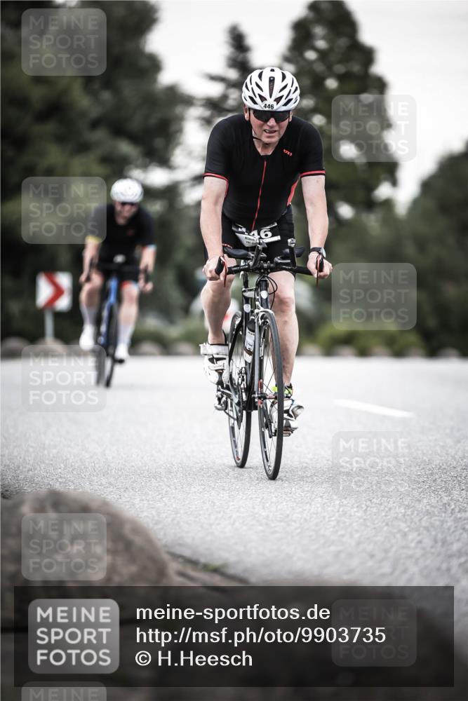21.06.2026 - 29. Vierlanden-Triathlon H.Heesch http://msf.ph/oto/9903735 21.06.2026 10:18:36 Radfahren 442, 446 meine-sportfotos.de