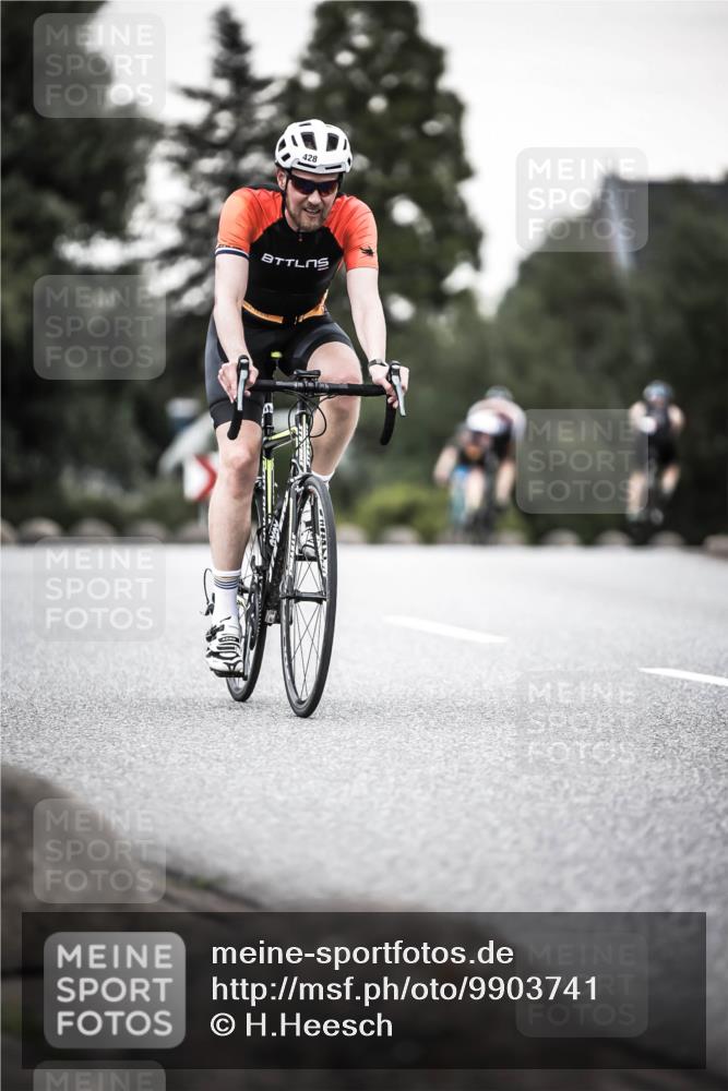 21.06.2026 - 29. Vierlanden-Triathlon H.Heesch http://msf.ph/oto/9903741 21.06.2026 10:17:49 Radfahren 3, 428, 471 meine-sportfotos.de