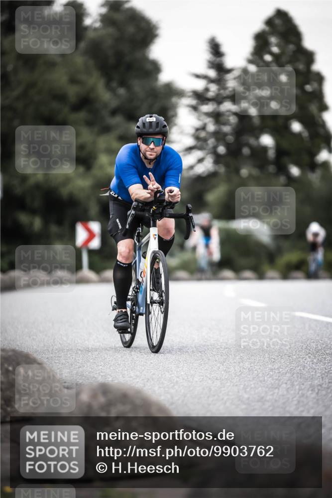 21.06.2026 - 29. Vierlanden-Triathlon H.Heesch http://msf.ph/oto/9903762 21.06.2026 10:17:50 Radfahren 3, 428, 444, 471 meine-sportfotos.de