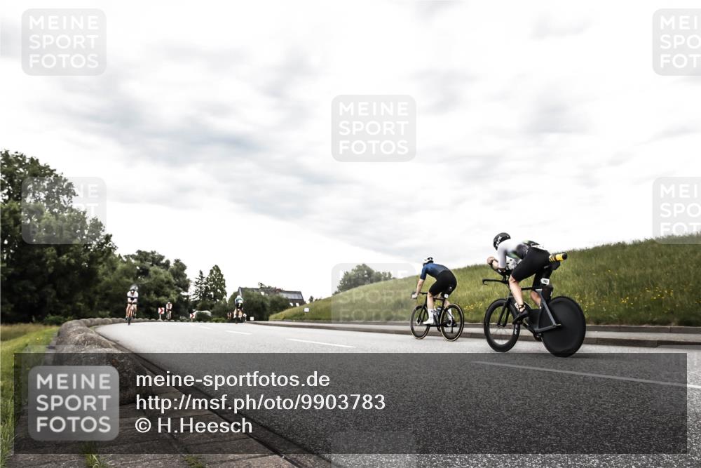 21.06.2026 - 29. Vierlanden-Triathlon H.Heesch http://msf.ph/oto/9903783 21.06.2026 10:15:38 Radfahren 98, 449 meine-sportfotos.de