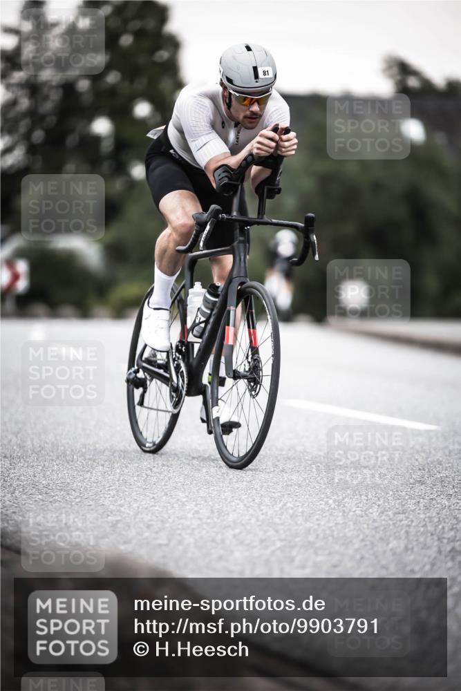 21.06.2026 - 29. Vierlanden-Triathlon H.Heesch http://msf.ph/oto/9903791 21.06.2026 10:18:57 Radfahren 81, 164, 283 meine-sportfotos.de