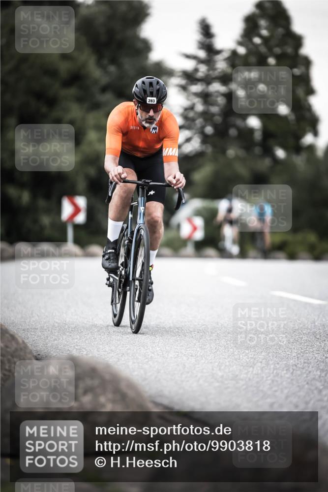 21.06.2026 - 29. Vierlanden-Triathlon H.Heesch http://msf.ph/oto/9903818 21.06.2026 10:19:01 Radfahren 164, 283, 470 meine-sportfotos.de