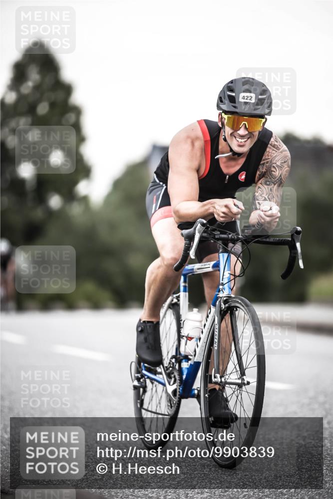 21.06.2026 - 29. Vierlanden-Triathlon H.Heesch http://msf.ph/oto/9903839 21.06.2026 10:17:59 Radfahren 64, 422, 444, 474, 477 meine-sportfotos.de