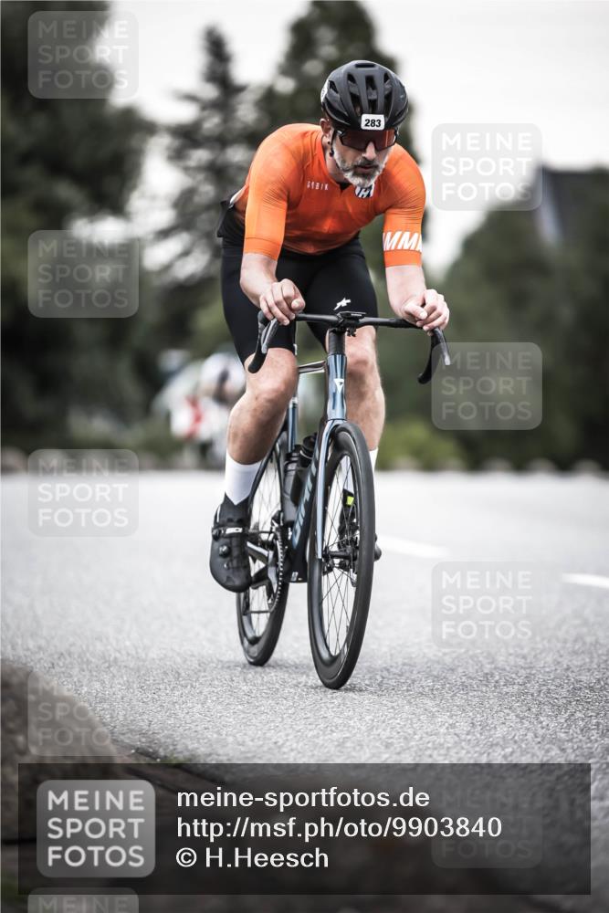 21.06.2026 - 29. Vierlanden-Triathlon H.Heesch http://msf.ph/oto/9903840 21.06.2026 10:19:01 Radfahren 164, 283, 470 meine-sportfotos.de