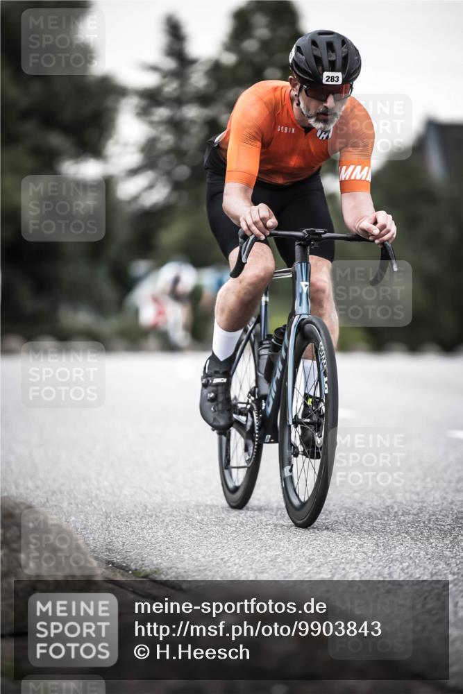 21.06.2026 - 29. Vierlanden-Triathlon H.Heesch http://msf.ph/oto/9903843 21.06.2026 10:19:01 Radfahren 164, 283, 470 meine-sportfotos.de