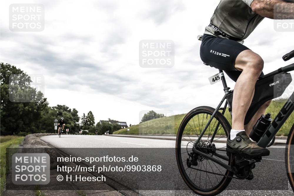 21.06.2026 - 29. Vierlanden-Triathlon H.Heesch http://msf.ph/oto/9903868 21.06.2026 10:17:34 Radfahren 77, 107, 116, 210, 211, 419, 445, 452 meine-sportfotos.de