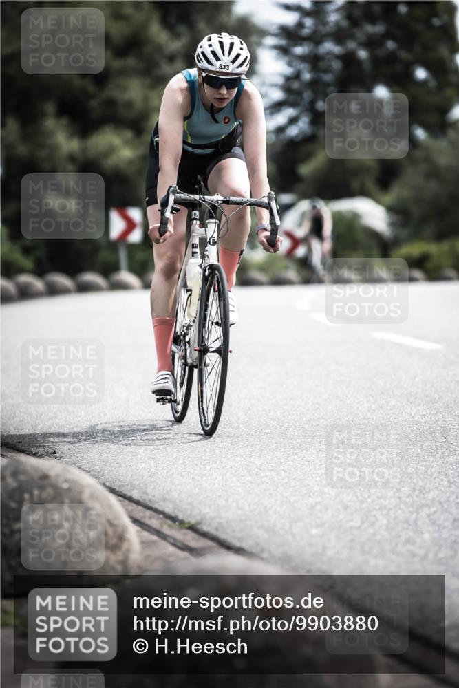 21.06.2026 - 29. Vierlanden-Triathlon H.Heesch http://msf.ph/oto/9903880 21.06.2026 11:36:21 Radfahren 43, 246, 833 meine-sportfotos.de