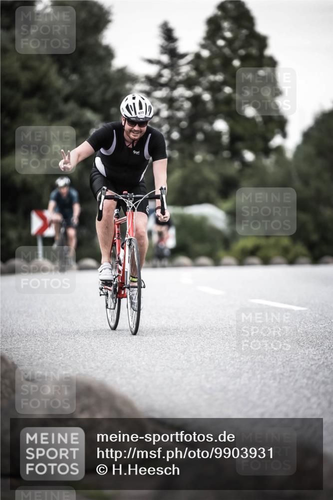 21.06.2026 - 29. Vierlanden-Triathlon H.Heesch http://msf.ph/oto/9903931 21.06.2026 10:18:04 Radfahren 64, 191, 439, 474, 477 meine-sportfotos.de