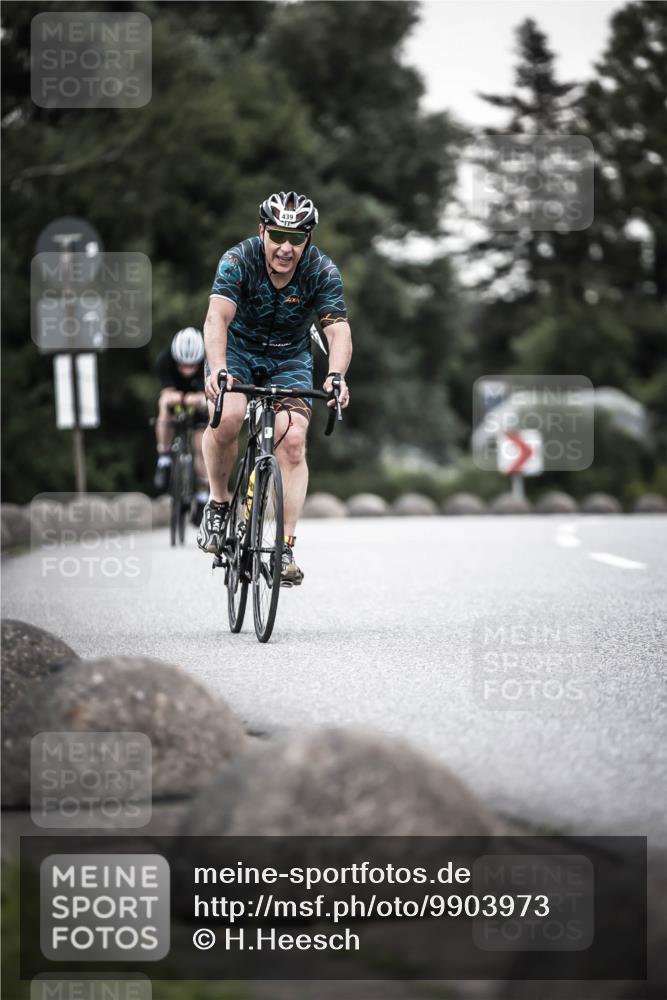 21.06.2026 - 29. Vierlanden-Triathlon H.Heesch http://msf.ph/oto/9903973 21.06.2026 10:18:07 Radfahren 64, 191, 439, 477 meine-sportfotos.de