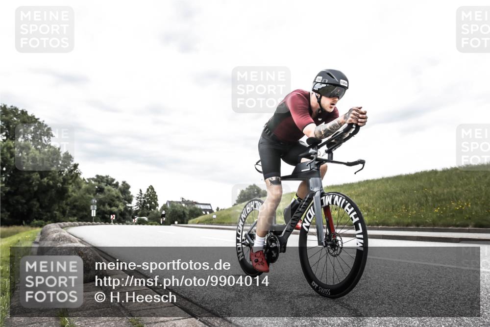 21.06.2026 - 29. Vierlanden-Triathlon H.Heesch http://msf.ph/oto/9904014 21.06.2026 10:23:27 Radfahren 127, 145, 183, 190, 1354 meine-sportfotos.de
