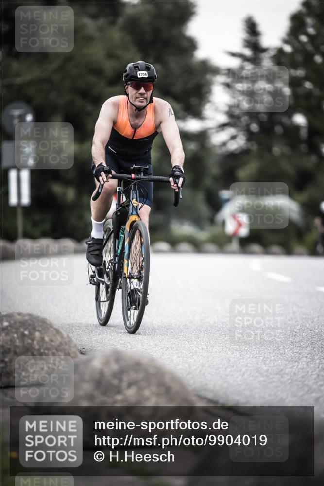 21.06.2026 - 29. Vierlanden-Triathlon H.Heesch http://msf.ph/oto/9904019 21.06.2026 10:19:21 Radfahren 171, 184, 242, 247, 1356 meine-sportfotos.de