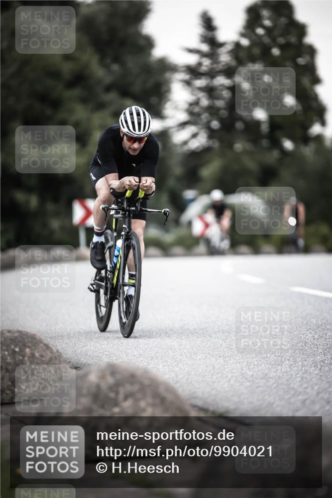21.06.2026 - 29. Vierlanden-Triathlon H.Heesch http://msf.ph/oto/9904021 21.06.2026 10:18:09 Radfahren 191, 279, 439 meine-sportfotos.de