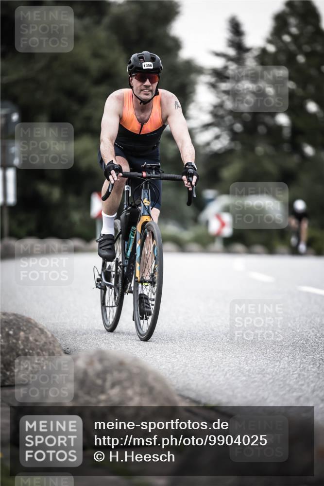 21.06.2026 - 29. Vierlanden-Triathlon H.Heesch http://msf.ph/oto/9904025 21.06.2026 10:19:21 Radfahren 171, 184, 242, 247, 1356 meine-sportfotos.de