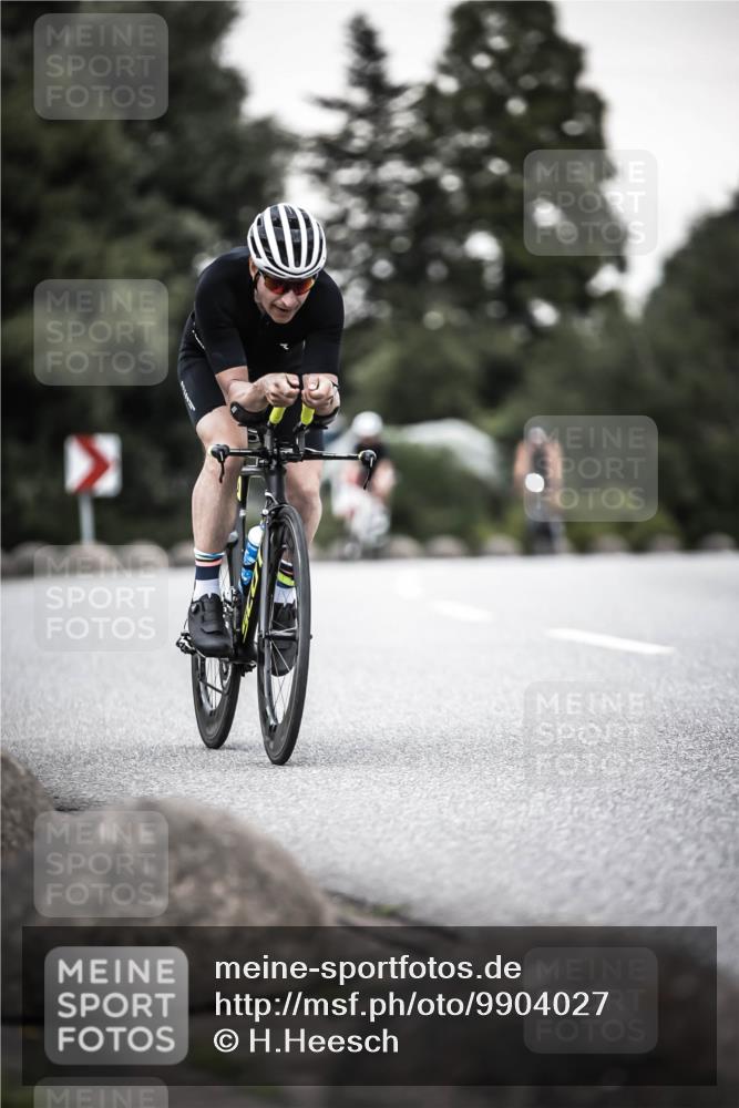 21.06.2026 - 29. Vierlanden-Triathlon H.Heesch http://msf.ph/oto/9904027 21.06.2026 10:18:09 Radfahren 191, 279, 439 meine-sportfotos.de