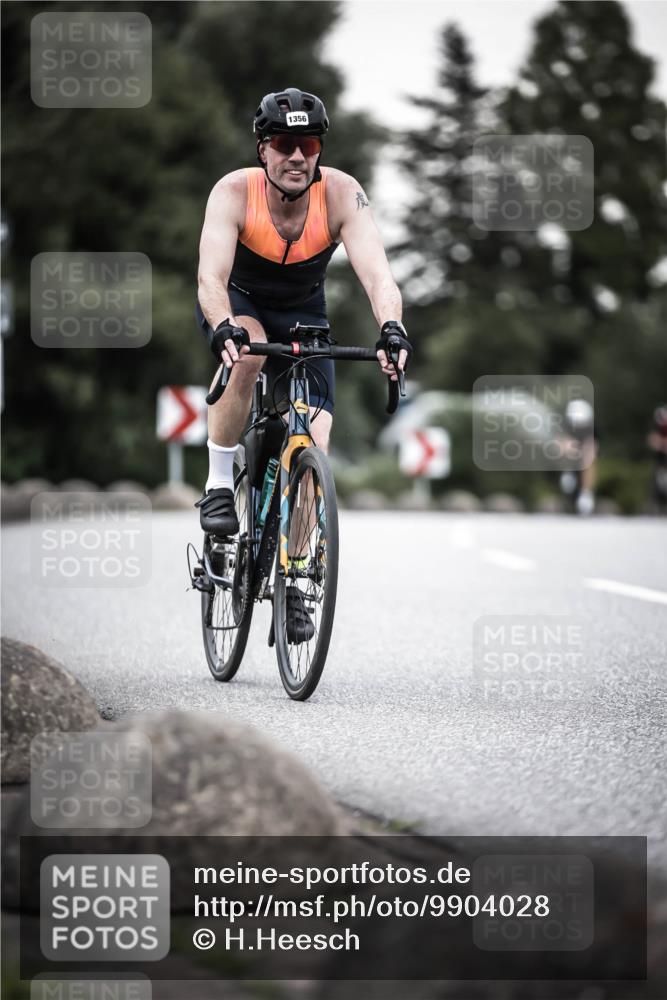 21.06.2026 - 29. Vierlanden-Triathlon H.Heesch http://msf.ph/oto/9904028 21.06.2026 10:19:21 Radfahren 171, 184, 242, 247, 1356 meine-sportfotos.de