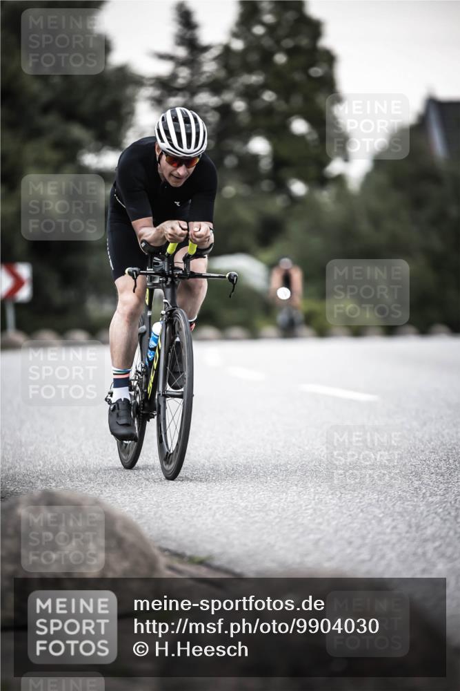 21.06.2026 - 29. Vierlanden-Triathlon H.Heesch http://msf.ph/oto/9904030 21.06.2026 10:18:09 Radfahren 191, 279, 439 meine-sportfotos.de