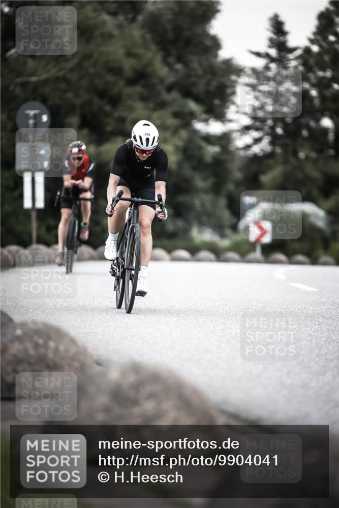 21.06.2026 - 29. Vierlanden-Triathlon H.Heesch http://msf.ph/oto/9904041 21.06.2026 10:19:27 Radfahren 171, 184, 242 meine-sportfotos.de