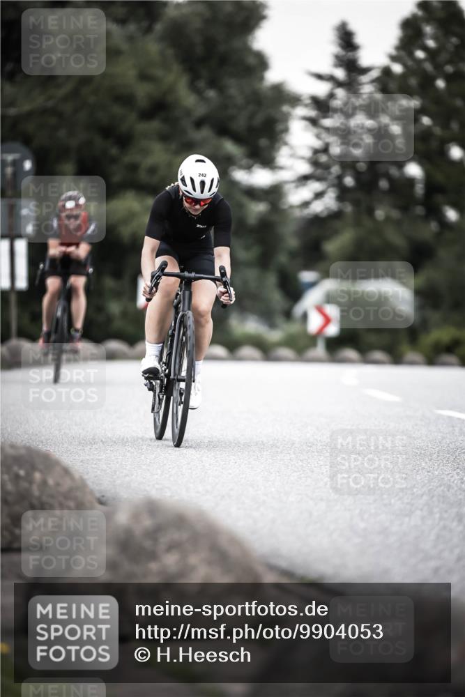 21.06.2026 - 29. Vierlanden-Triathlon H.Heesch http://msf.ph/oto/9904053 21.06.2026 10:19:27 Radfahren 171, 184, 242 meine-sportfotos.de