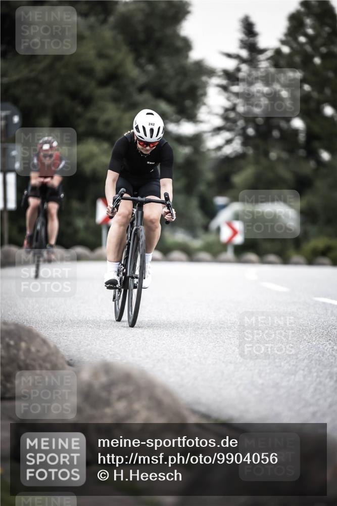 21.06.2026 - 29. Vierlanden-Triathlon H.Heesch http://msf.ph/oto/9904056 21.06.2026 10:19:27 Radfahren 171, 184, 242 meine-sportfotos.de