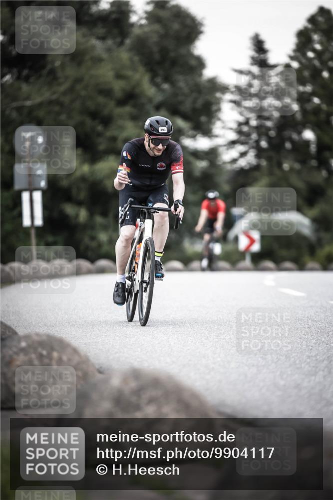 21.06.2026 - 29. Vierlanden-Triathlon H.Heesch http://msf.ph/oto/9904117 21.06.2026 10:18:28 Radfahren 87, 121, 393 meine-sportfotos.de