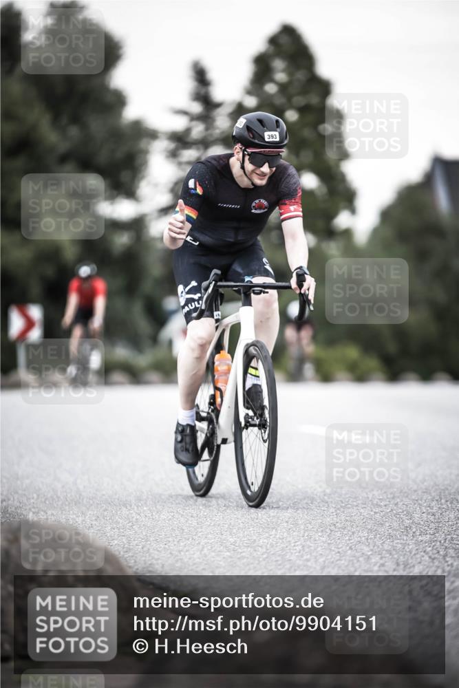 21.06.2026 - 29. Vierlanden-Triathlon H.Heesch http://msf.ph/oto/9904151 21.06.2026 10:18:29 Radfahren 87, 121, 393, 446 meine-sportfotos.de