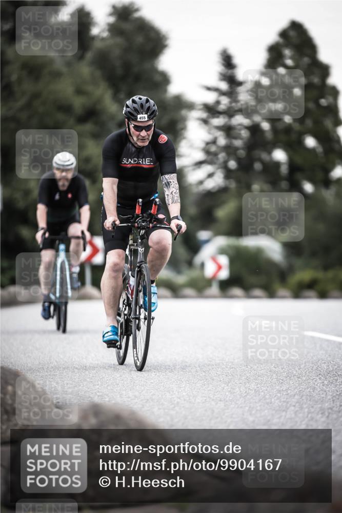 21.06.2026 - 29. Vierlanden-Triathlon H.Heesch http://msf.ph/oto/9904167 21.06.2026 10:19:37 Radfahren 403, 455 meine-sportfotos.de