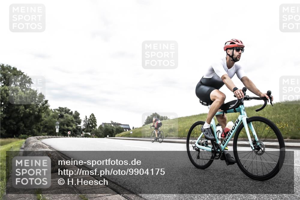 21.06.2026 - 29. Vierlanden-Triathlon H.Heesch http://msf.ph/oto/9904175 21.06.2026 10:24:57 Radfahren 33, 253 meine-sportfotos.de