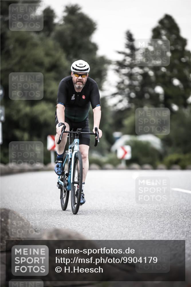21.06.2026 - 29. Vierlanden-Triathlon H.Heesch http://msf.ph/oto/9904179 21.06.2026 10:19:38 Radfahren 403, 455 meine-sportfotos.de