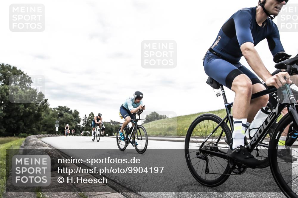 21.06.2026 - 29. Vierlanden-Triathlon H.Heesch http://msf.ph/oto/9904197 21.06.2026 10:25:16 Radfahren 76, 77, 98, 107, 506 meine-sportfotos.de