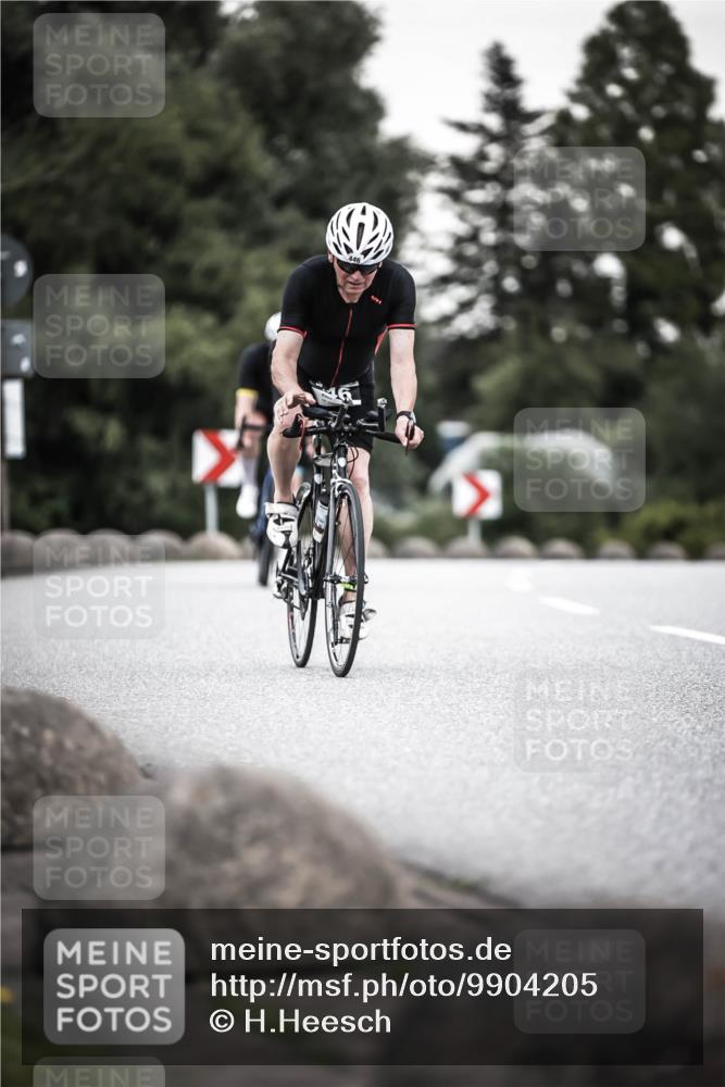 21.06.2026 - 29. Vierlanden-Triathlon H.Heesch http://msf.ph/oto/9904205 21.06.2026 10:18:35 Radfahren 121, 442, 446 meine-sportfotos.de