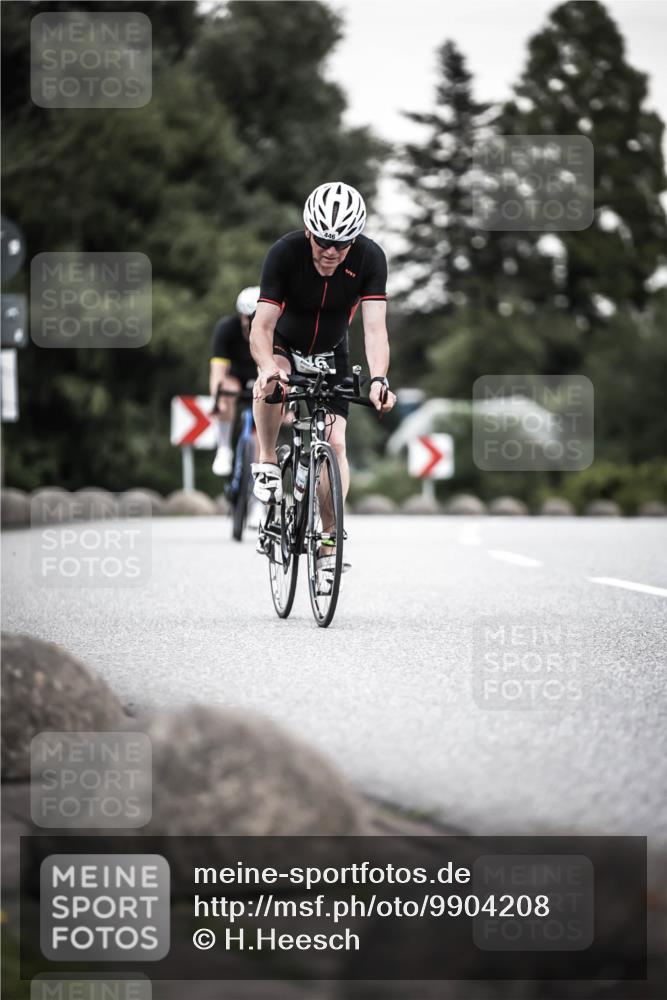 21.06.2026 - 29. Vierlanden-Triathlon H.Heesch http://msf.ph/oto/9904208 21.06.2026 10:18:35 Radfahren 121, 442, 446 meine-sportfotos.de