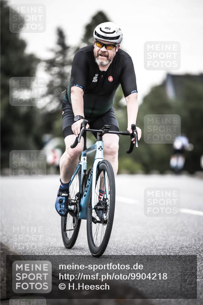 21.06.2026 - 29. Vierlanden-Triathlon H.Heesch http://msf.ph/oto/9904218 21.06.2026 10:19:39 Radfahren 403, 455 meine-sportfotos.de