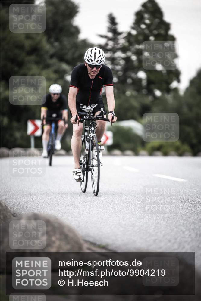 21.06.2026 - 29. Vierlanden-Triathlon H.Heesch http://msf.ph/oto/9904219 21.06.2026 10:18:36 Radfahren 442, 446 meine-sportfotos.de