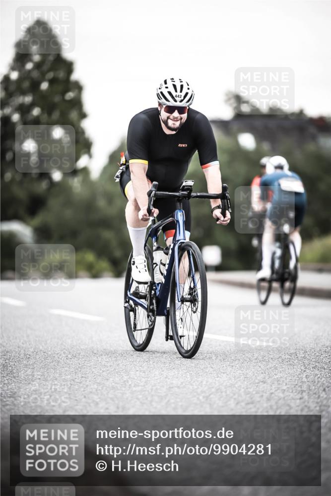 21.06.2026 - 29. Vierlanden-Triathlon H.Heesch http://msf.ph/oto/9904281 21.06.2026 10:18:38 Radfahren 148, 442, 446 meine-sportfotos.de