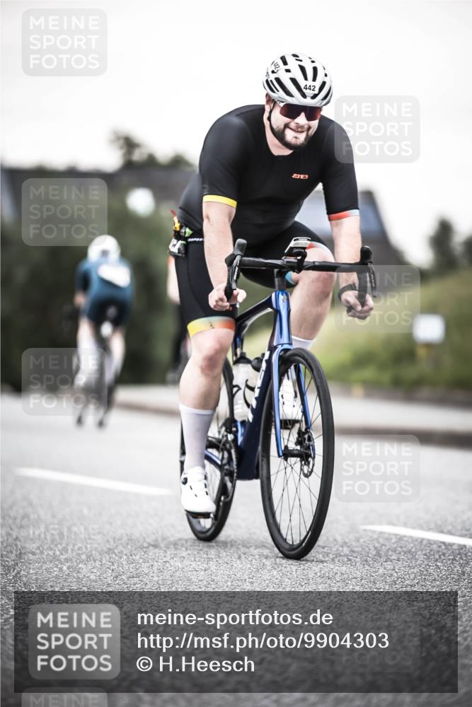21.06.2026 - 29. Vierlanden-Triathlon H.Heesch http://msf.ph/oto/9904303 21.06.2026 10:18:38 Radfahren 148, 442, 446 meine-sportfotos.de
