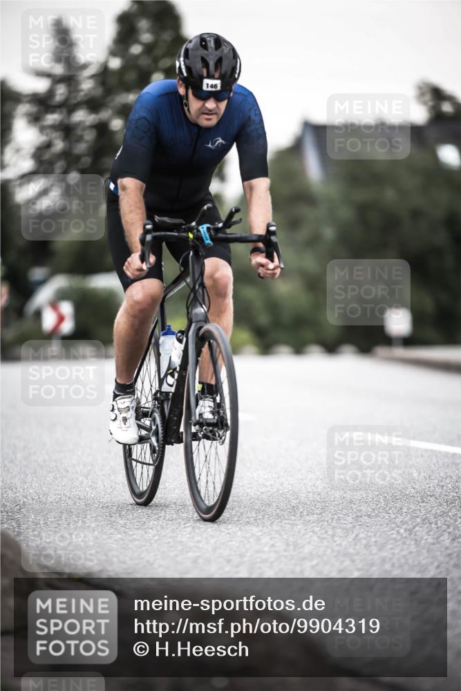 21.06.2026 - 29. Vierlanden-Triathlon H.Heesch http://msf.ph/oto/9904319 21.06.2026 10:19:54 Radfahren 18, 21, 69, 79, 146, 163, 268, 400 meine-sportfotos.de
