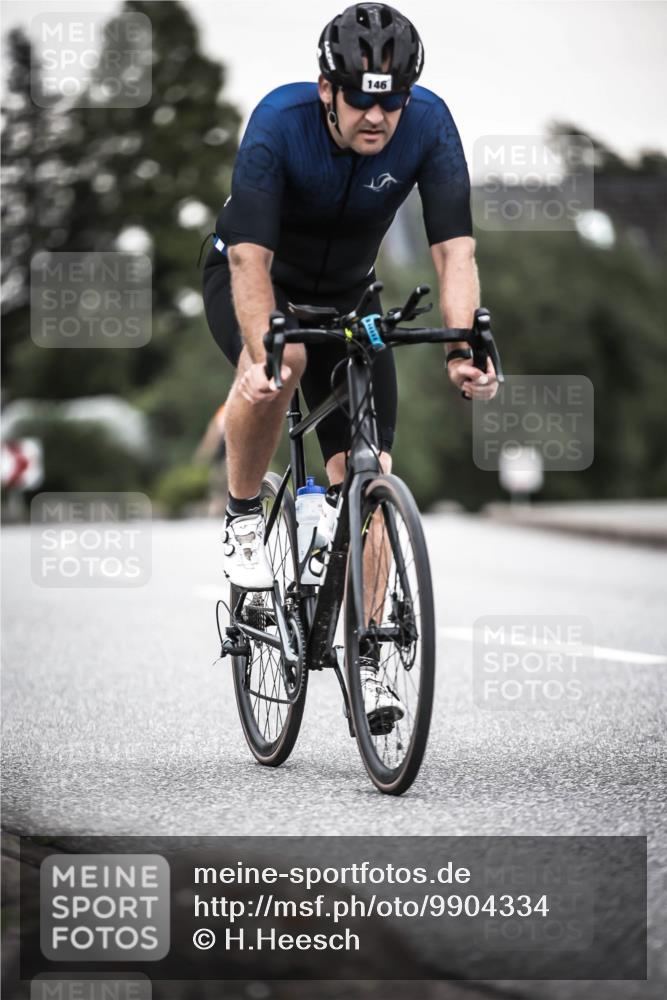 21.06.2026 - 29. Vierlanden-Triathlon H.Heesch http://msf.ph/oto/9904334 21.06.2026 10:19:54 Radfahren 18, 21, 69, 79, 146, 163, 268, 400 meine-sportfotos.de