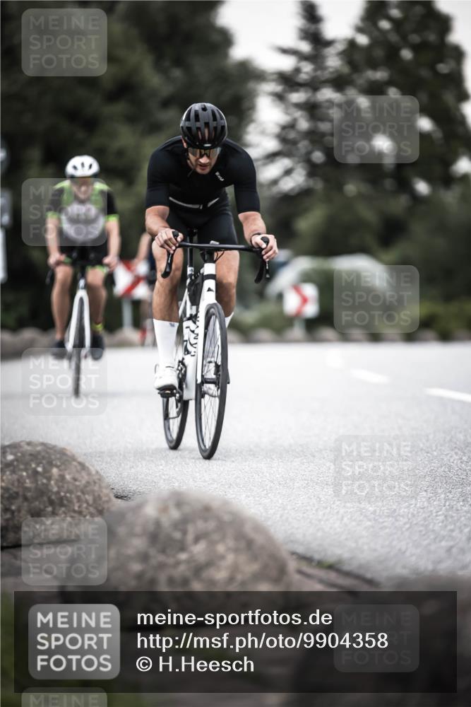 21.06.2026 - 29. Vierlanden-Triathlon H.Heesch http://msf.ph/oto/9904358 21.06.2026 10:19:57 Radfahren 69, 79, 146, 163, 268, 432 meine-sportfotos.de