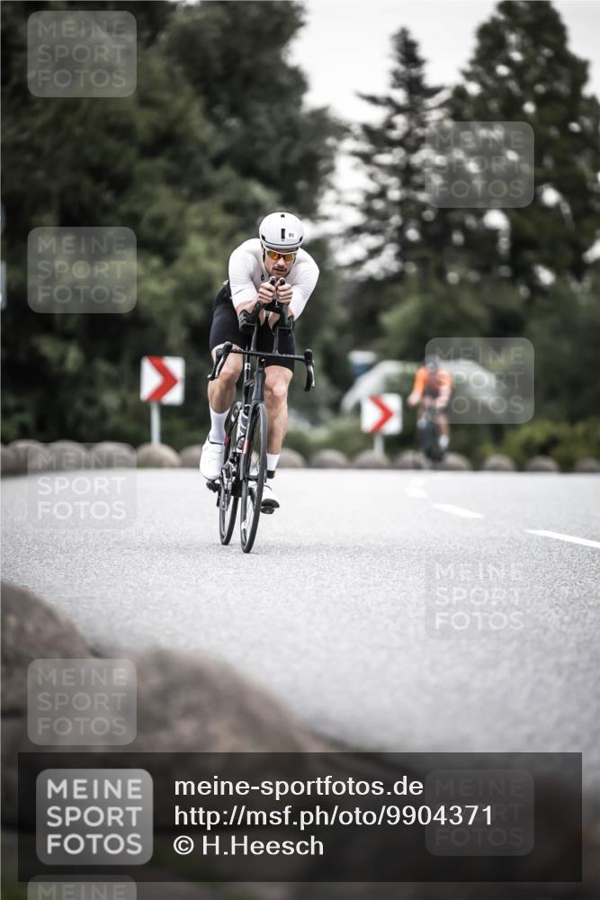 21.06.2026 - 29. Vierlanden-Triathlon H.Heesch http://msf.ph/oto/9904371 21.06.2026 10:18:56 Radfahren 81, 164, 283 meine-sportfotos.de