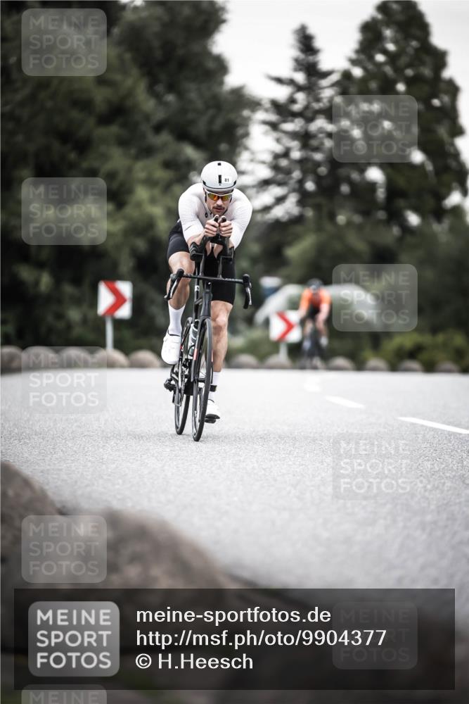 21.06.2026 - 29. Vierlanden-Triathlon H.Heesch http://msf.ph/oto/9904377 21.06.2026 10:18:56 Radfahren 81, 164, 283 meine-sportfotos.de