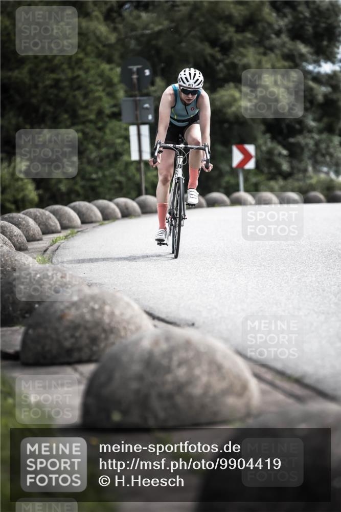 21.06.2026 - 29. Vierlanden-Triathlon H.Heesch http://msf.ph/oto/9904419 21.06.2026 11:36:20 Radfahren 43, 246, 771, 833 meine-sportfotos.de