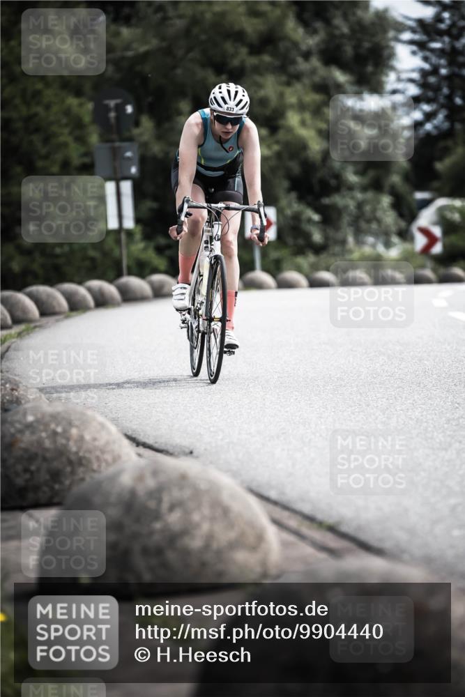 21.06.2026 - 29. Vierlanden-Triathlon H.Heesch http://msf.ph/oto/9904440 21.06.2026 11:36:20 Radfahren 43, 246, 771, 833 meine-sportfotos.de
