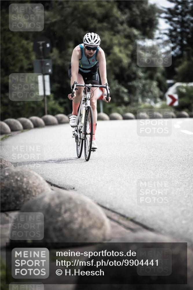 21.06.2026 - 29. Vierlanden-Triathlon H.Heesch http://msf.ph/oto/9904441 21.06.2026 11:36:20 Radfahren 43, 246, 771, 833 meine-sportfotos.de