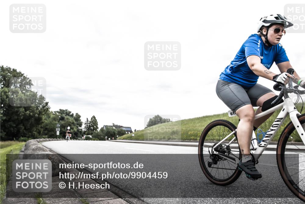 21.06.2026 - 29. Vierlanden-Triathlon H.Heesch http://msf.ph/oto/9904459 21.06.2026 10:26:23 Radfahren 116, 148, 618 meine-sportfotos.de