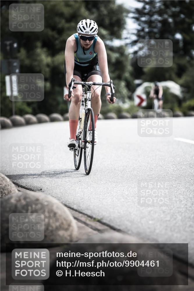 21.06.2026 - 29. Vierlanden-Triathlon H.Heesch http://msf.ph/oto/9904461 21.06.2026 11:36:20 Radfahren 43, 246, 771, 833 meine-sportfotos.de