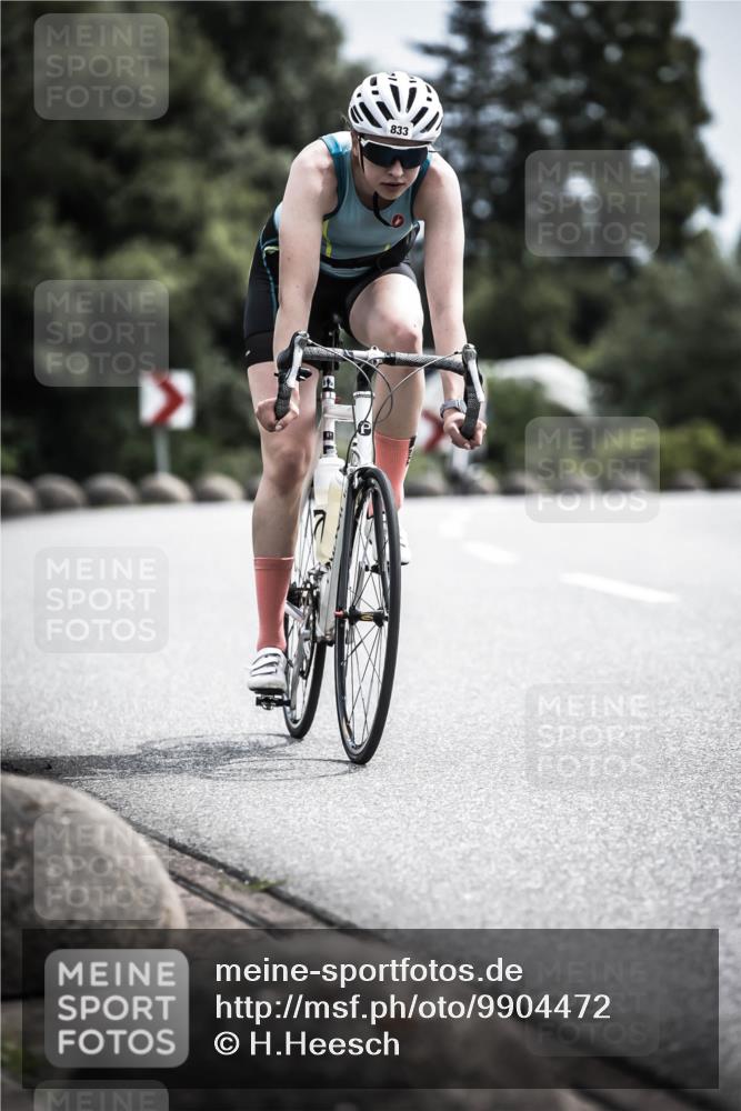 21.06.2026 - 29. Vierlanden-Triathlon H.Heesch http://msf.ph/oto/9904472 21.06.2026 11:36:21 Radfahren 43, 246, 833 meine-sportfotos.de
