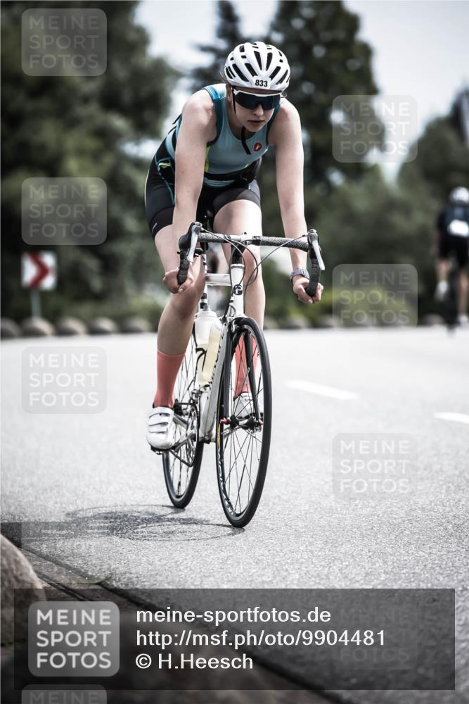 21.06.2026 - 29. Vierlanden-Triathlon H.Heesch http://msf.ph/oto/9904481 21.06.2026 11:36:21 Radfahren 43, 246, 833 meine-sportfotos.de