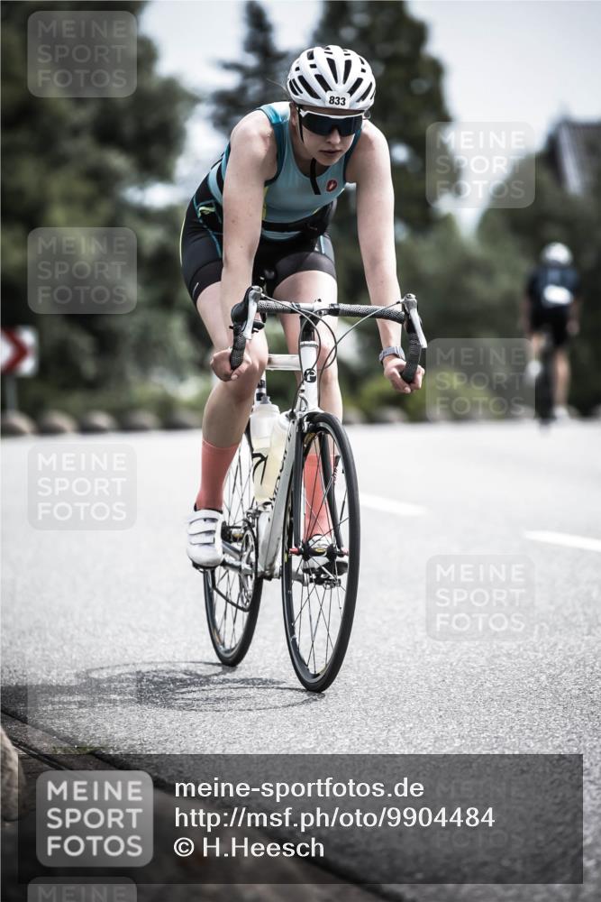 21.06.2026 - 29. Vierlanden-Triathlon H.Heesch http://msf.ph/oto/9904484 21.06.2026 11:36:21 Radfahren 43, 246, 833 meine-sportfotos.de