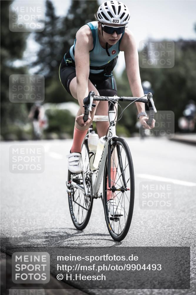 21.06.2026 - 29. Vierlanden-Triathlon H.Heesch http://msf.ph/oto/9904493 21.06.2026 11:36:21 Radfahren 43, 246, 833 meine-sportfotos.de